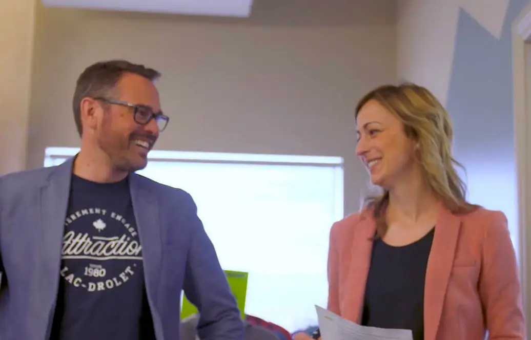 Attraction develops the consumer market